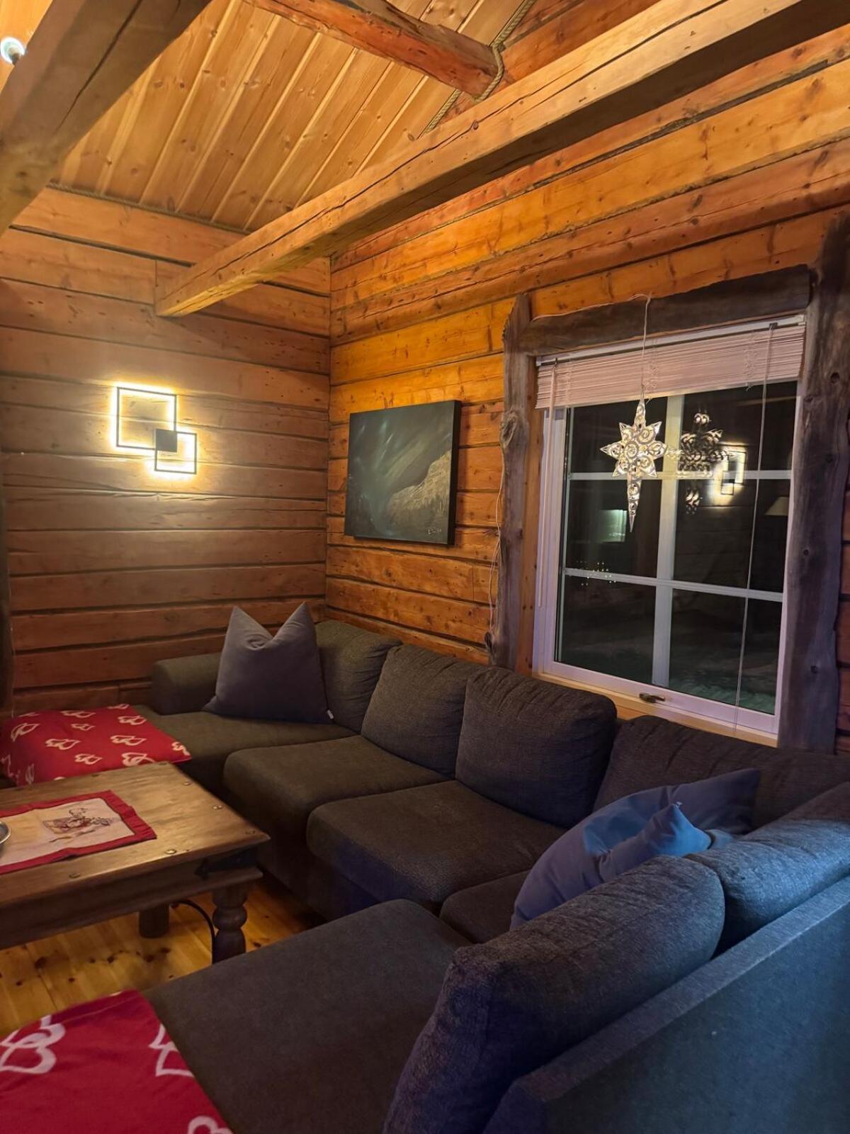 Cottage With Good Standard Next To Neiden River エクステリア 写真