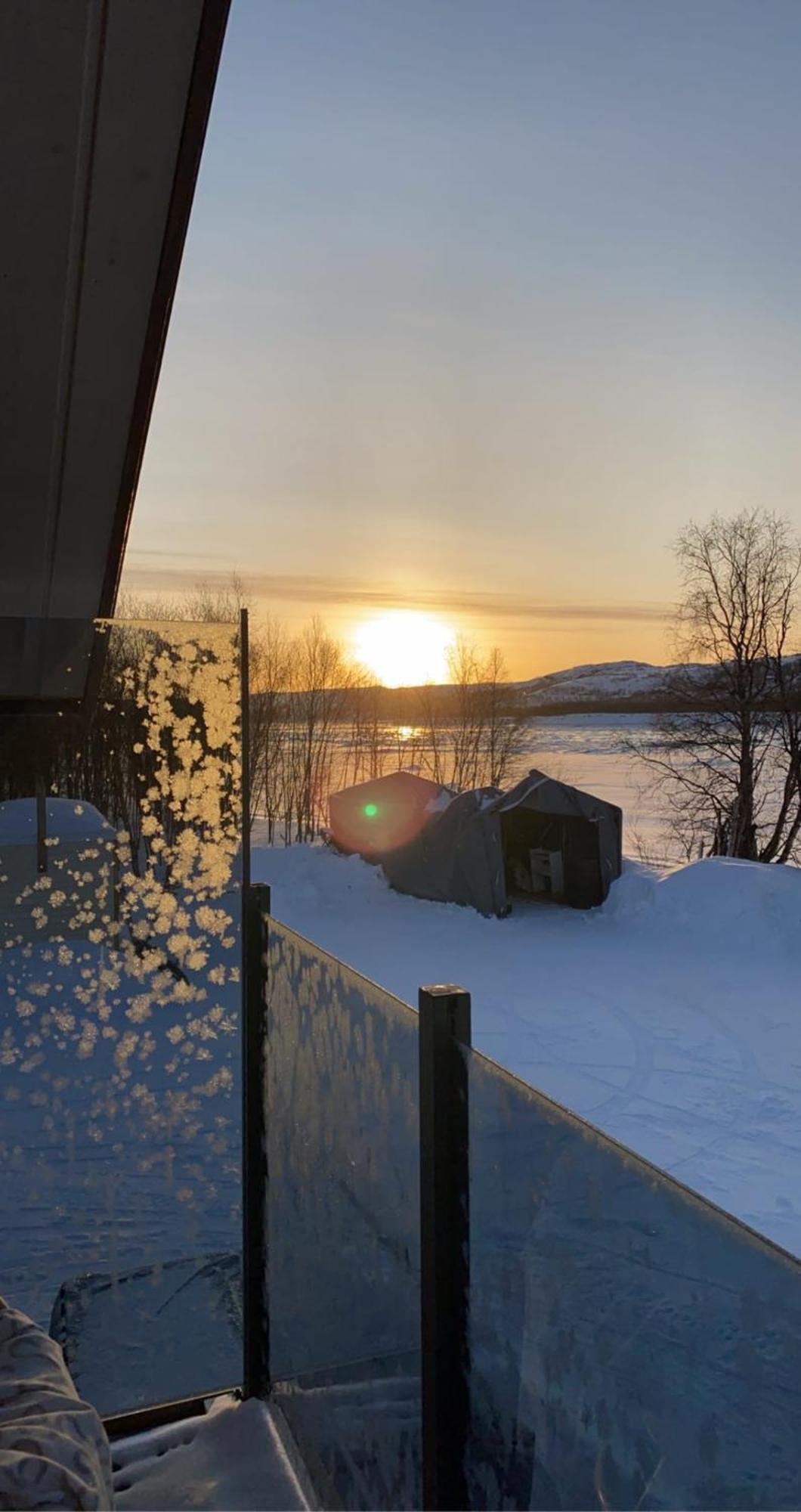 Cottage With Good Standard Next To Neiden River エクステリア 写真